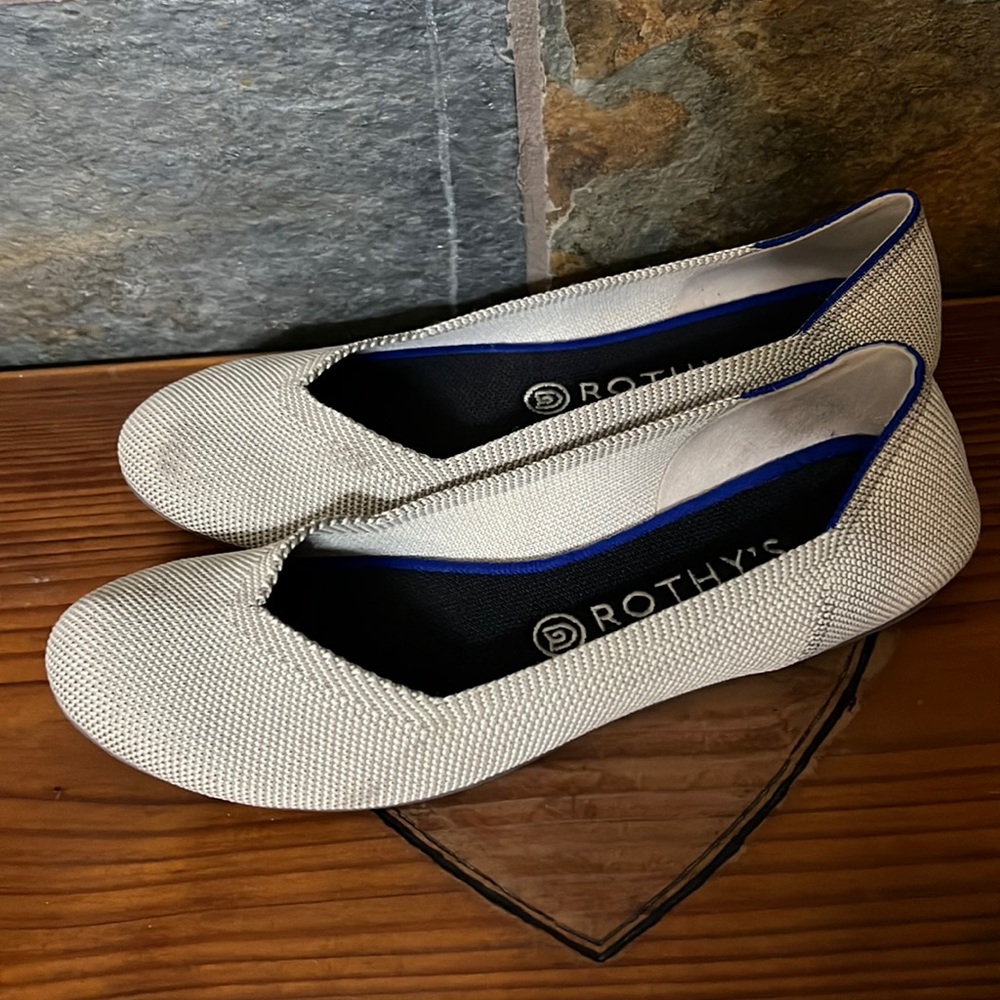 Rothy’s size 9 print toe gray/beige flat shoe